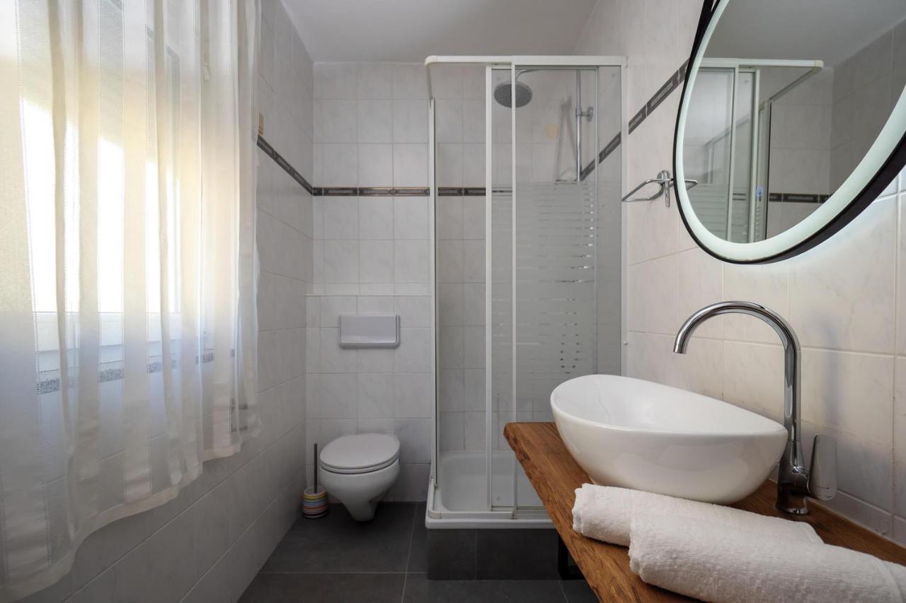 Apartments Domic بنجول المظهر الخارجي الصورة